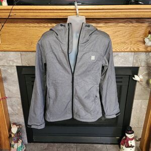 NWT Bench water & wind resistant hooded jacket size M